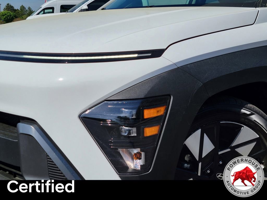 Used 2024 Hyundai Kona SEL image 11