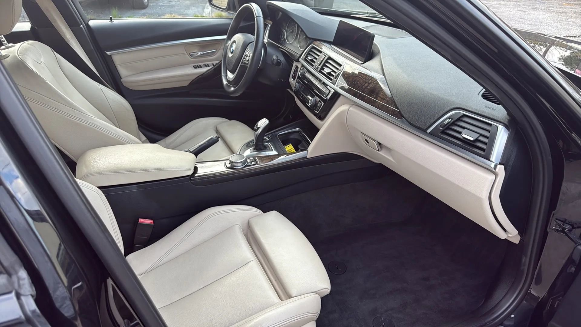 Used 2016 BMW 328i Sedan image 33