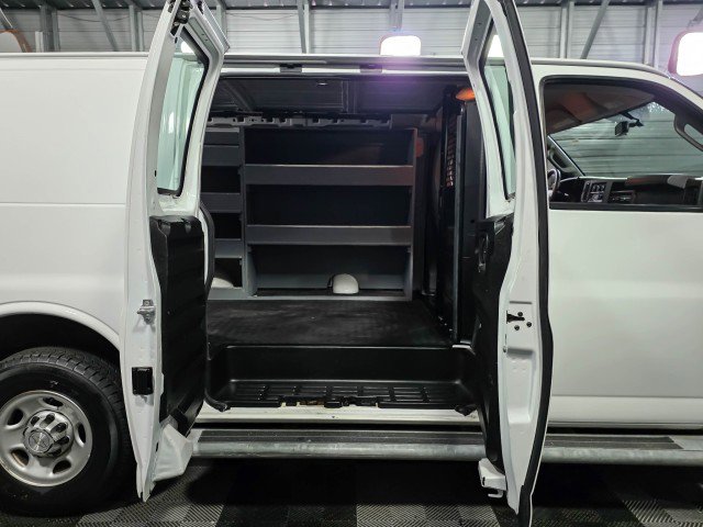 Used 2019 Chevrolet Express 2500 w/ Driver Convenience Package RWD image 14