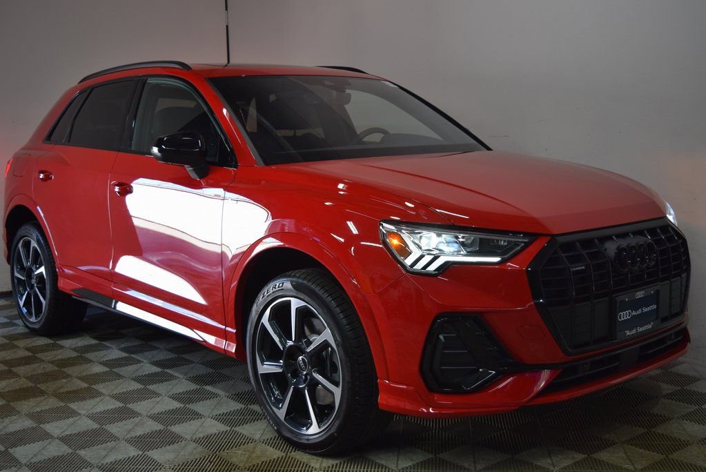 New 2025 Audi Q3 2.0T Premium Plus