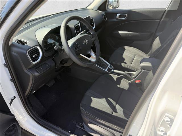 New 2026 Hyundai Venue SEL image 3