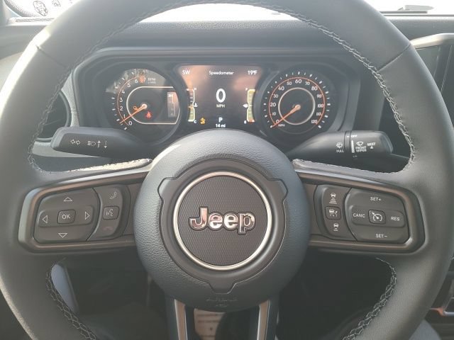 New 2026 Jeep Gladiator Sport AWD/4WD image 13
