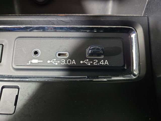 Used 2023 Subaru Ascent Limited AWD/4WD image 25