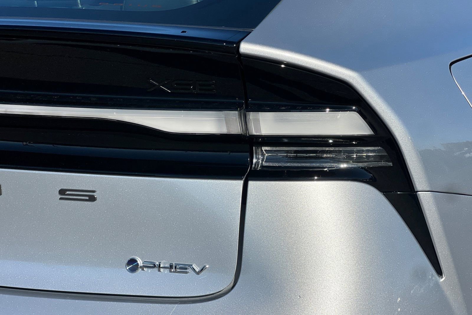New 2026 Toyota Prius Plug-In Hybrid FWD image 32