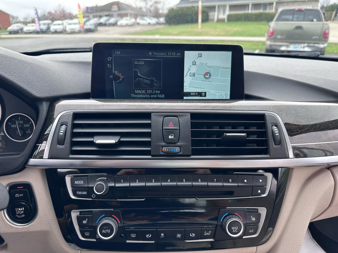 Used 2017 BMW 330i Sedan image 32