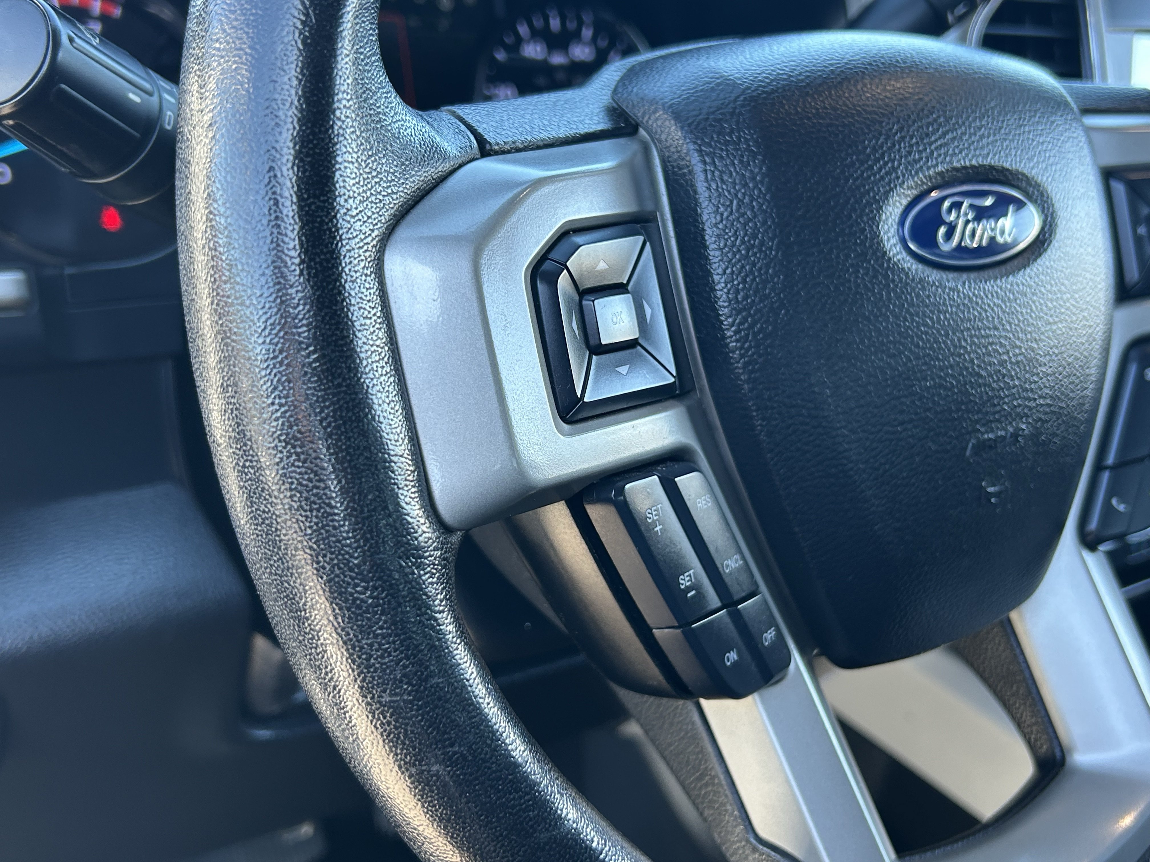 Used 2018 Ford F250 Lariat w/ Lariat Ultimate Package RWD image 24