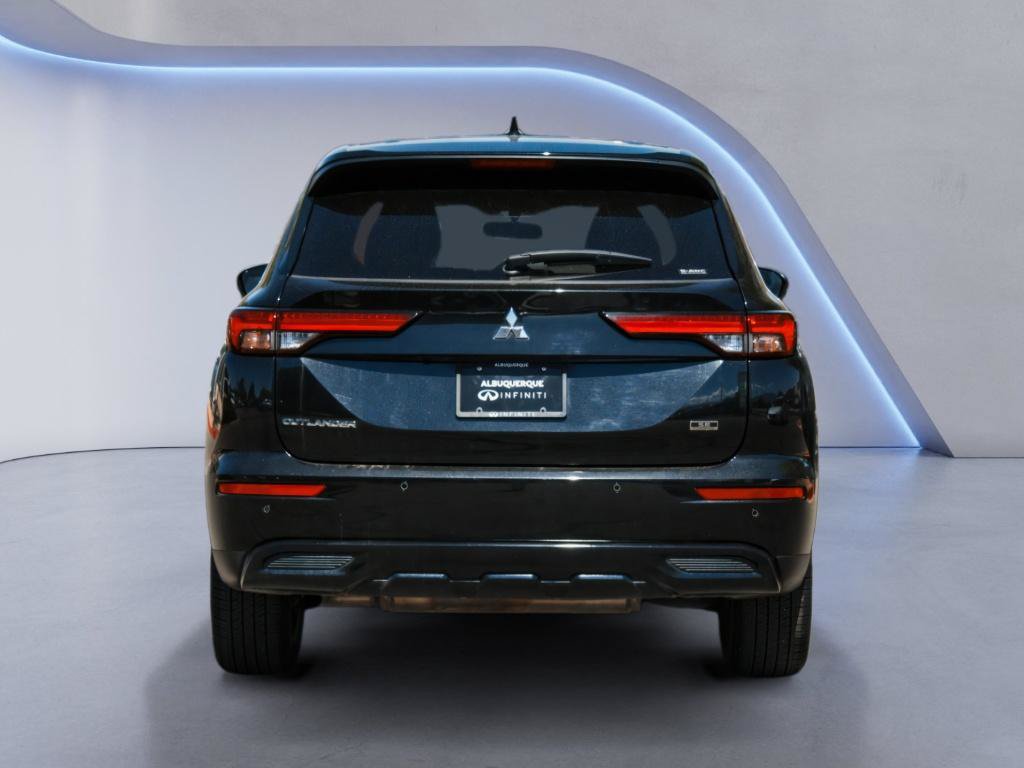 Used 2024 Mitsubishi Outlander SE Black Edition AWD/4WD image 6
