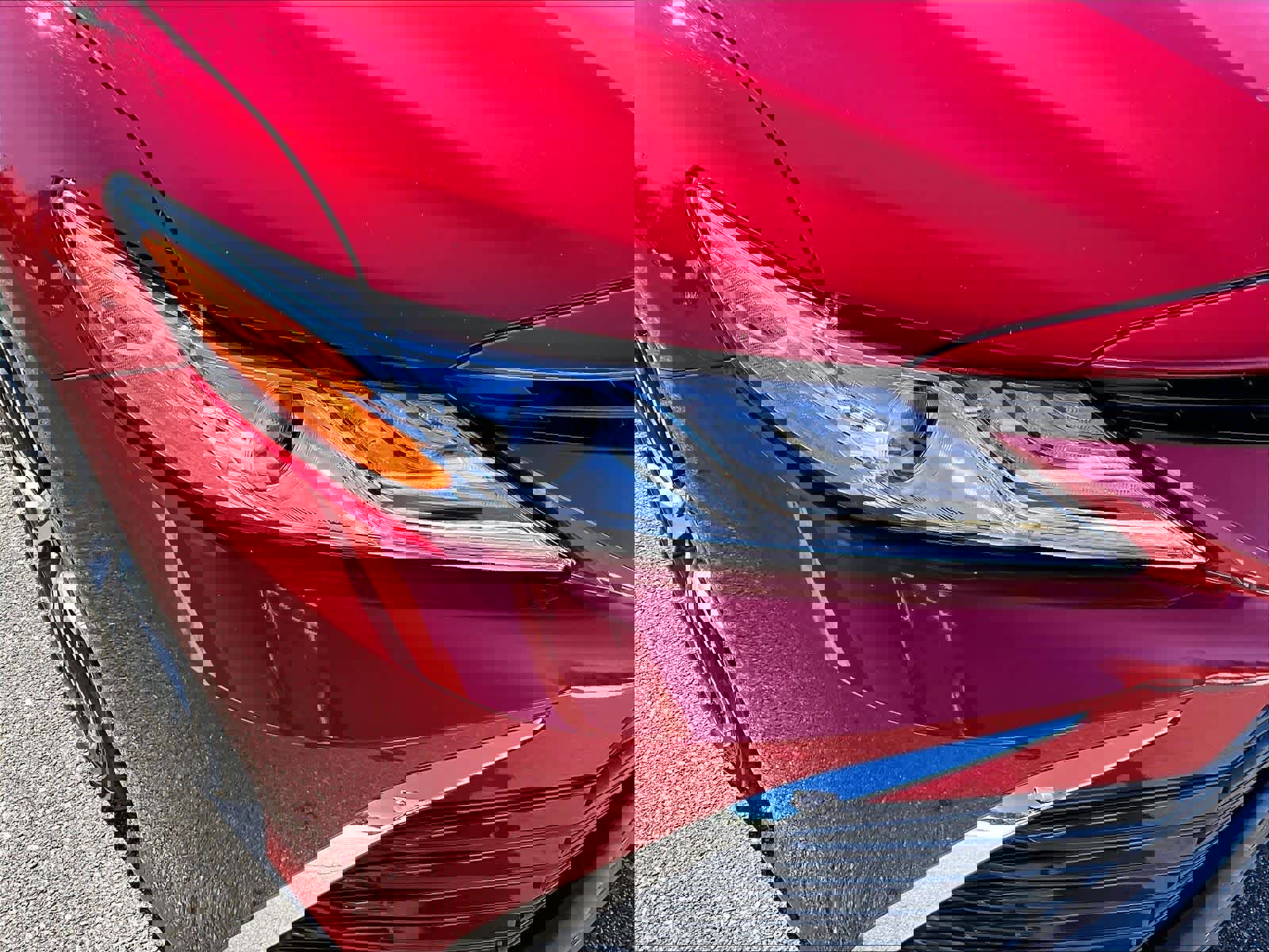 Used 2024 Toyota Camry XLE w/ Cold Weather Package image 33