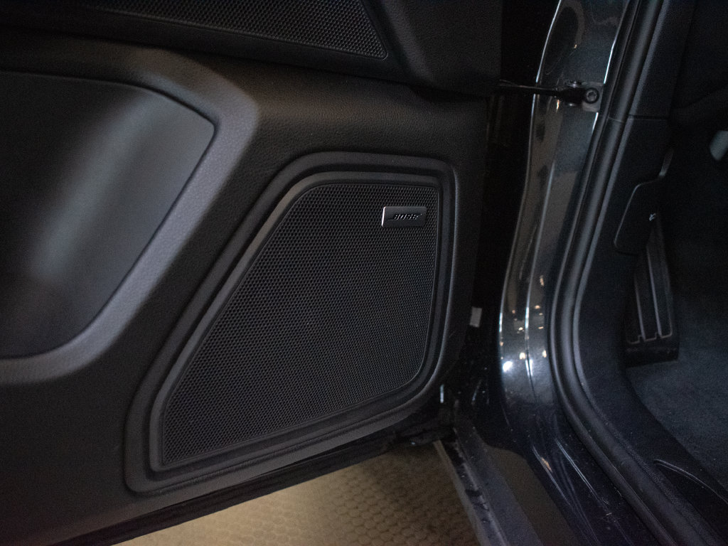 Certified 2026 Porsche Macan AWD/4WD image 20
