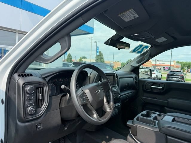 Used 2020 Chevrolet Silverado 1500 Custom Trail Boss w/ Custom Convenience Package AWD/4WD image 7