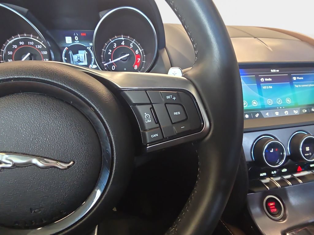 Used 2020 Jaguar F-TYPE Coupe RWD image 19