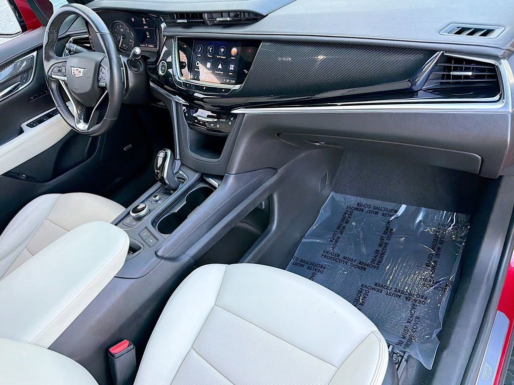 Used 2021 Cadillac XT6 Sport AWD/4WD image 17