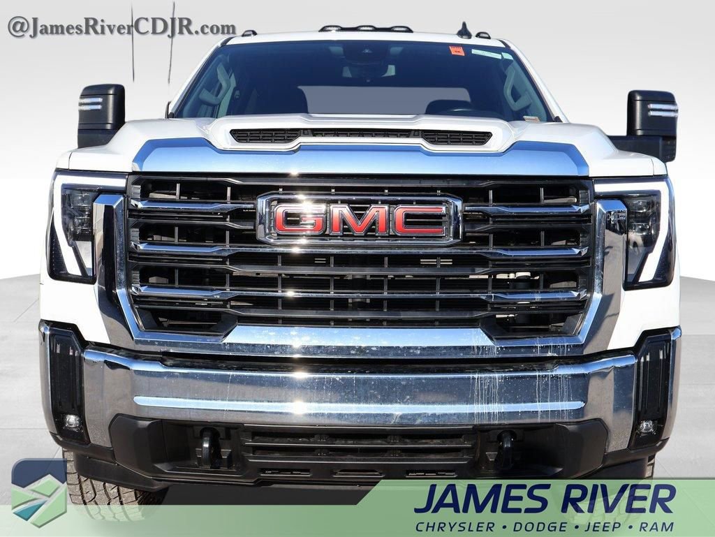 Used 2024 GMC Sierra 2500 SLE w/ SLE Convenience Package image 7