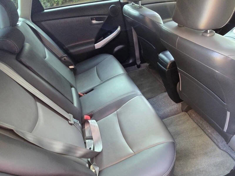 Used 2012 Toyota Prius Four w/ Deluxe Solar Roof Pkg image 14