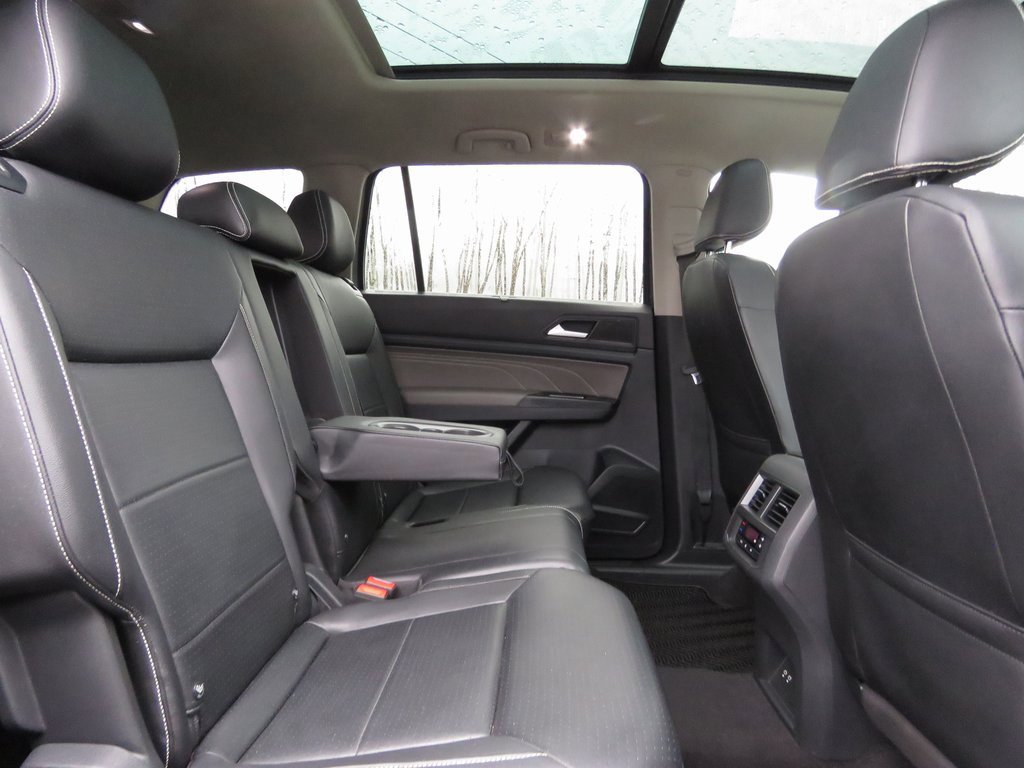 Used 2021 Volkswagen Atlas SEL image 16