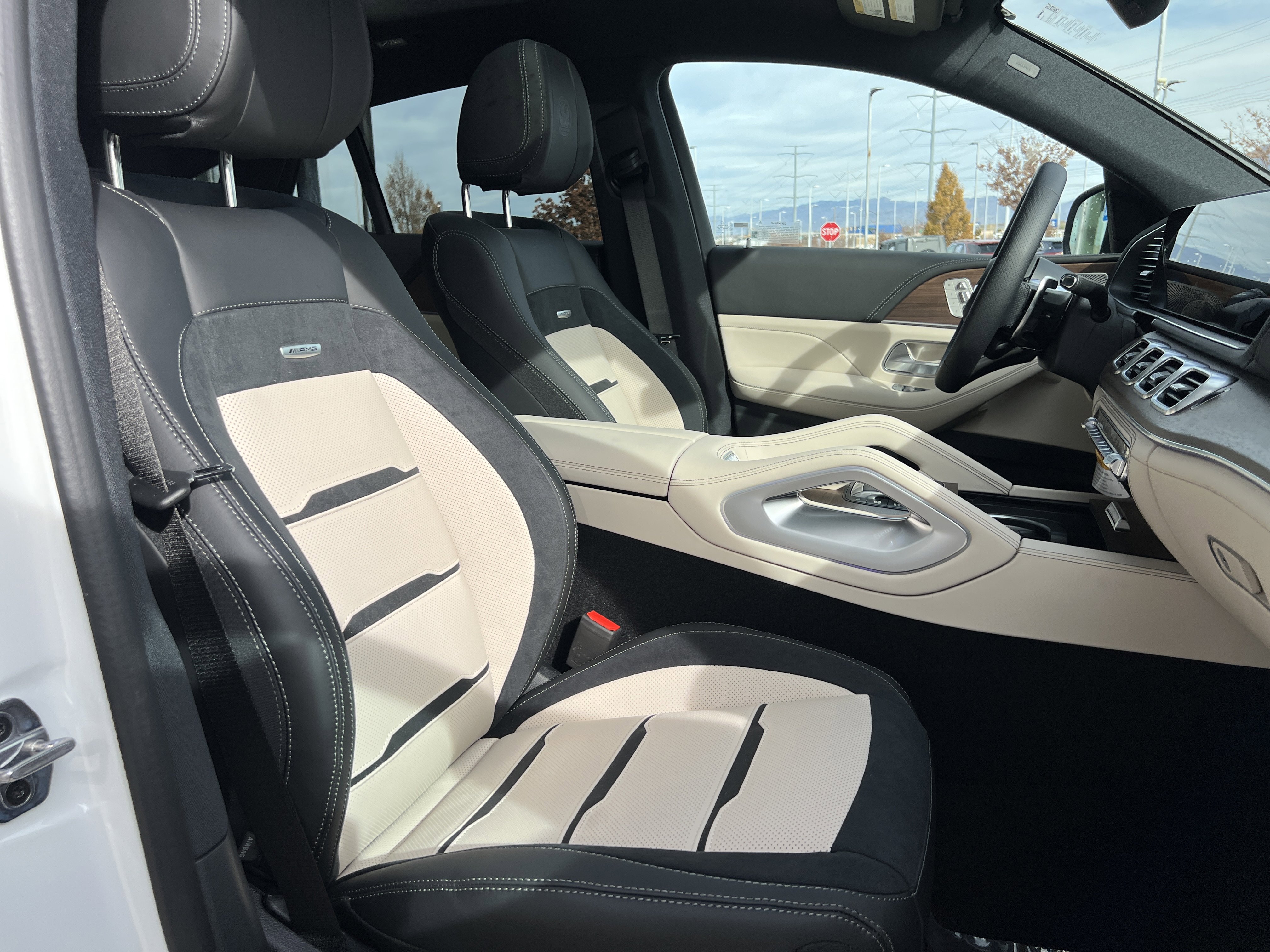 New 2026 Mercedes-Benz GLE 53 AMG 4MATIC Coupe image 27