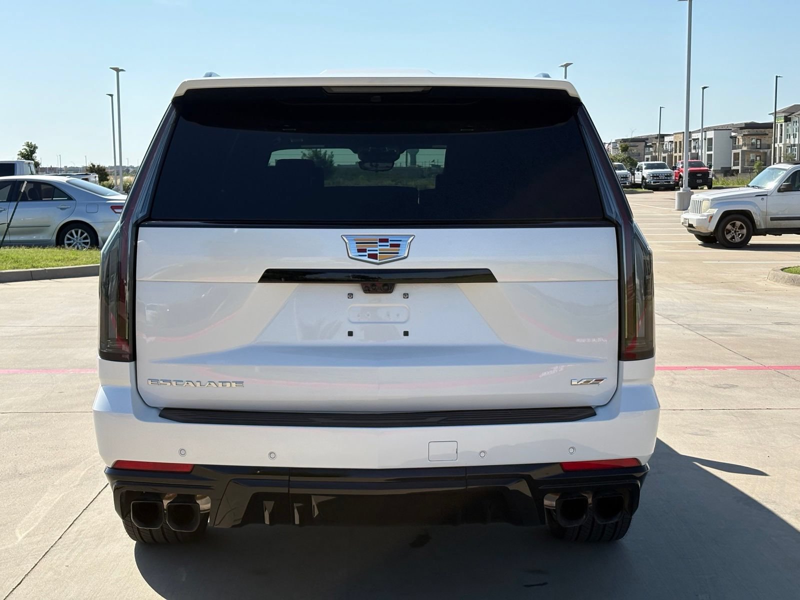 Certified 2025 Cadillac Escalade ESV V AWD/4WD image 6