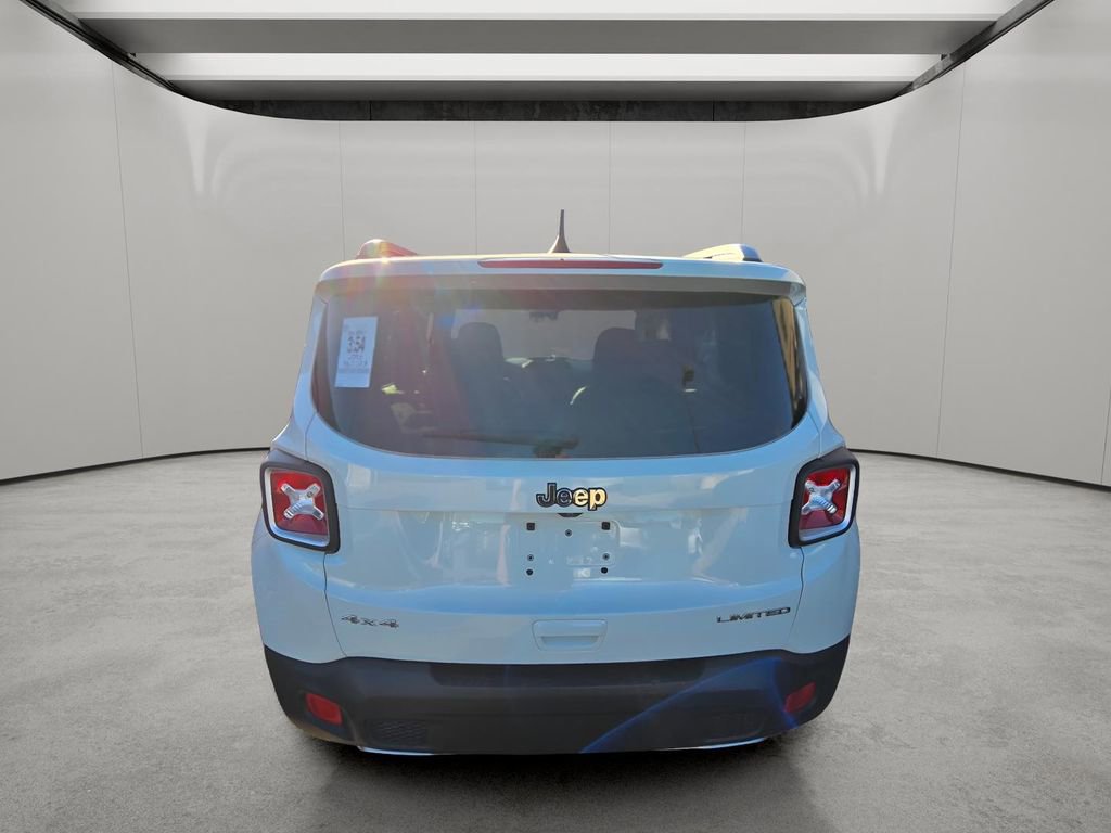 Used 2018 Jeep Renegade Limited w/ Safety & Security Group image 5