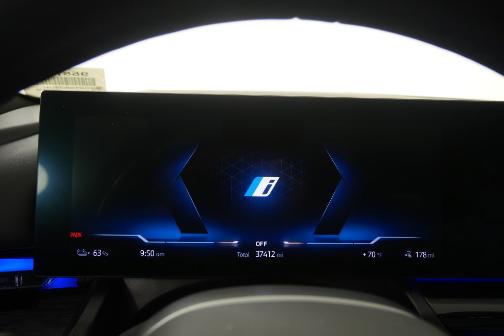 Certified 2024 BMW i5 eDrive40i w/ Executive Package RWD image 20