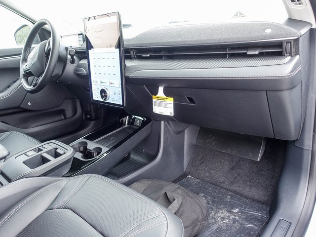 New 2025 Ford Mustang Mach-E Premium image 8