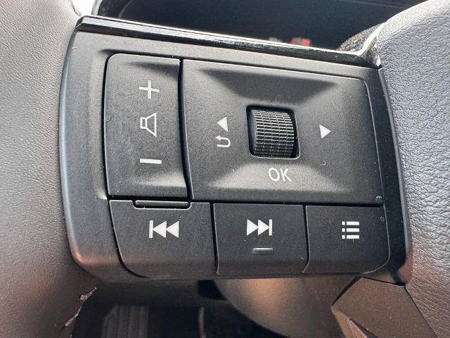 Certified 2026 Nissan Pathfinder SL AWD/4WD image 17