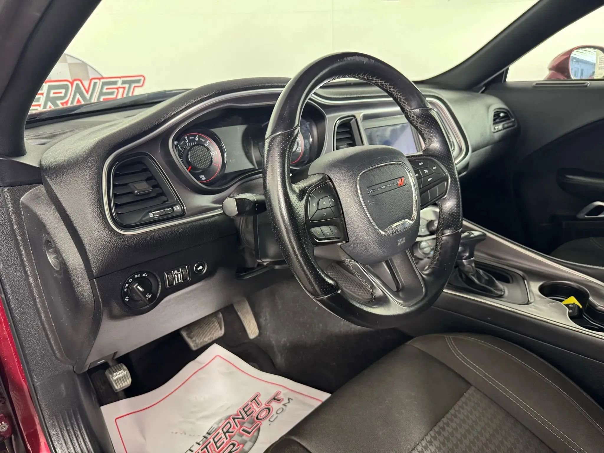 Used 2020 Dodge Challenger SXT w/ Blacktop Package RWD image 10