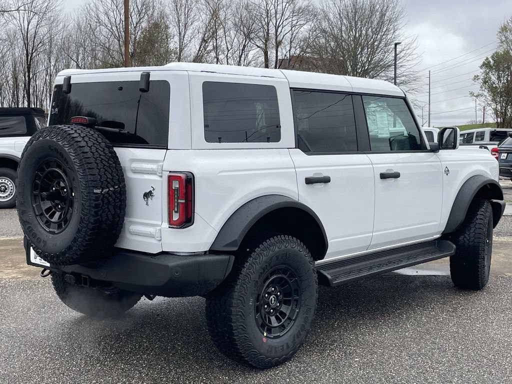 New 2026 Ford Bronco Outer Banks w/ Sasquatch Package AWD/4WD image 3
