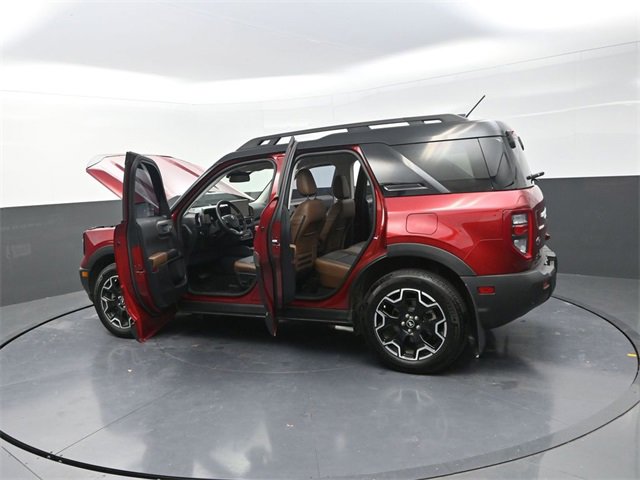 Used 2025 Ford Bronco Sport Outer Banks w/ Outer Banks Tech Package+ image 39