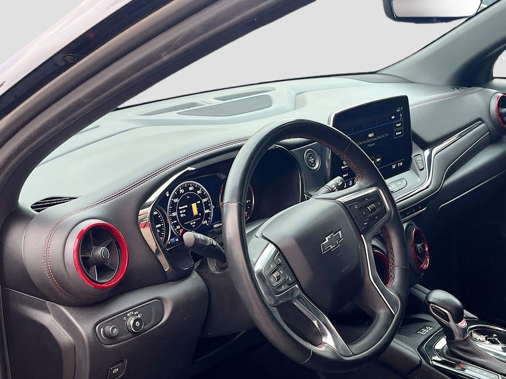 Used 2024 Chevrolet Blazer RS w/ Driver Confidence II Package image 9