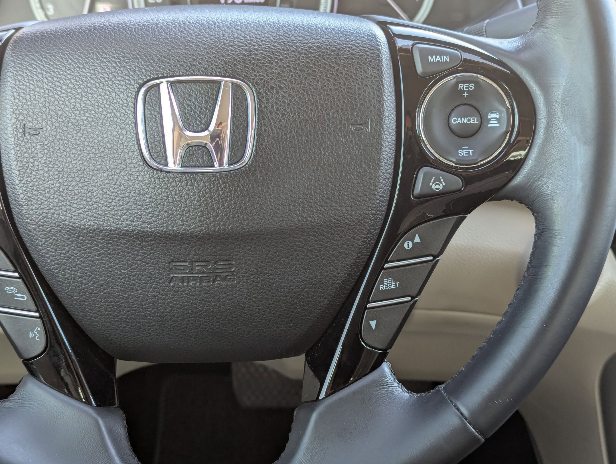 Used 2016 Honda Accord Touring image 22