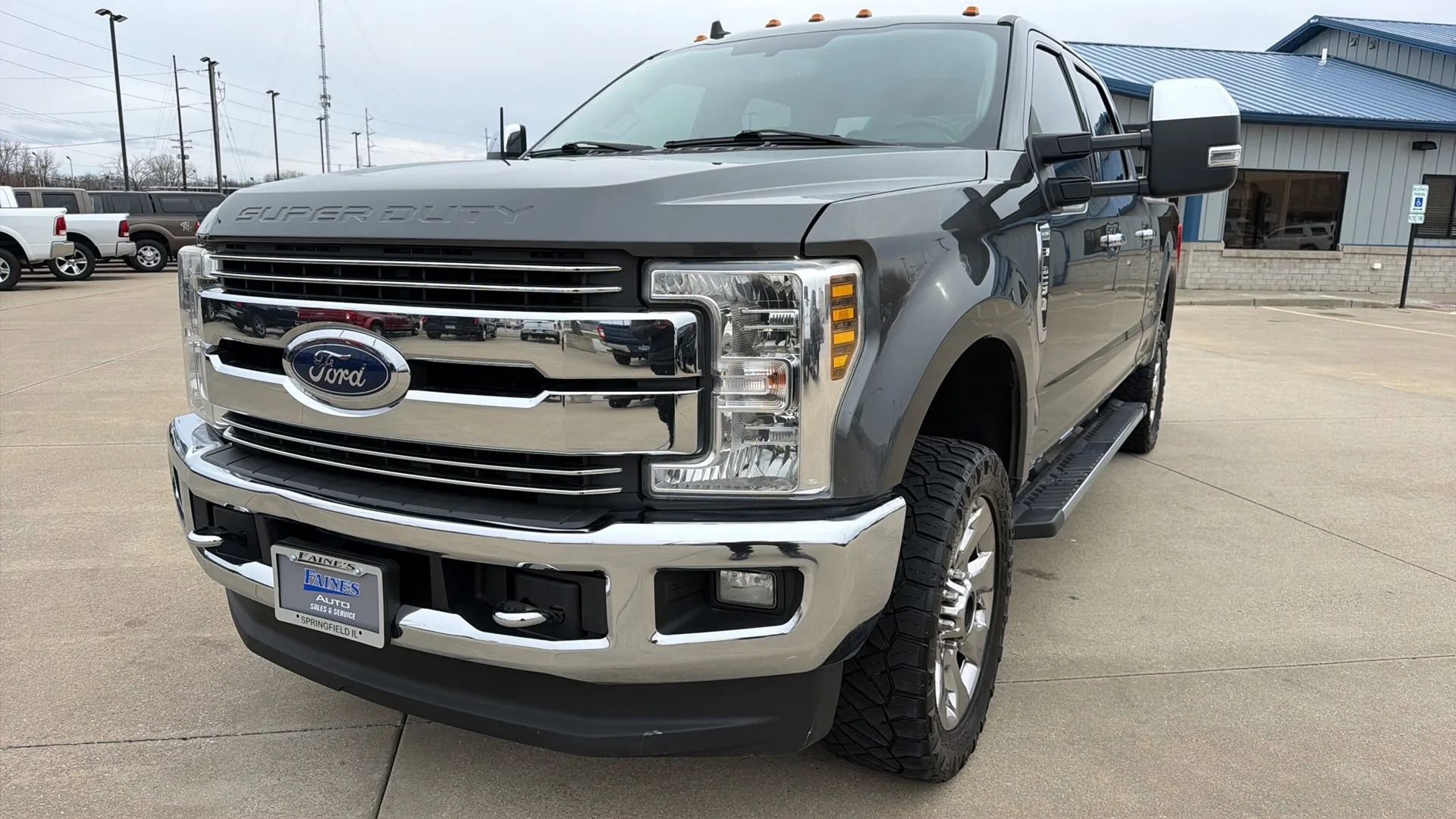 Used 2019 Ford F250 Lariat w/ Chrome Package image 4