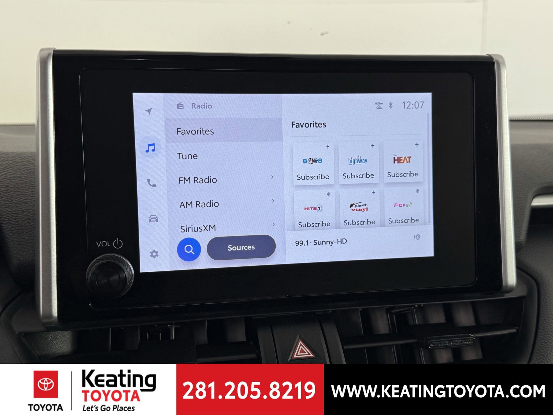 Certified 2025 Toyota RAV4 LE image 25