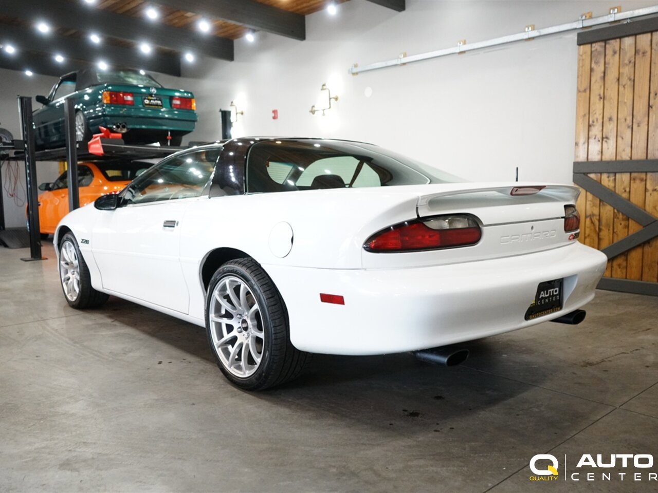 Used 1994 Chevrolet Camaro Z28 image 6