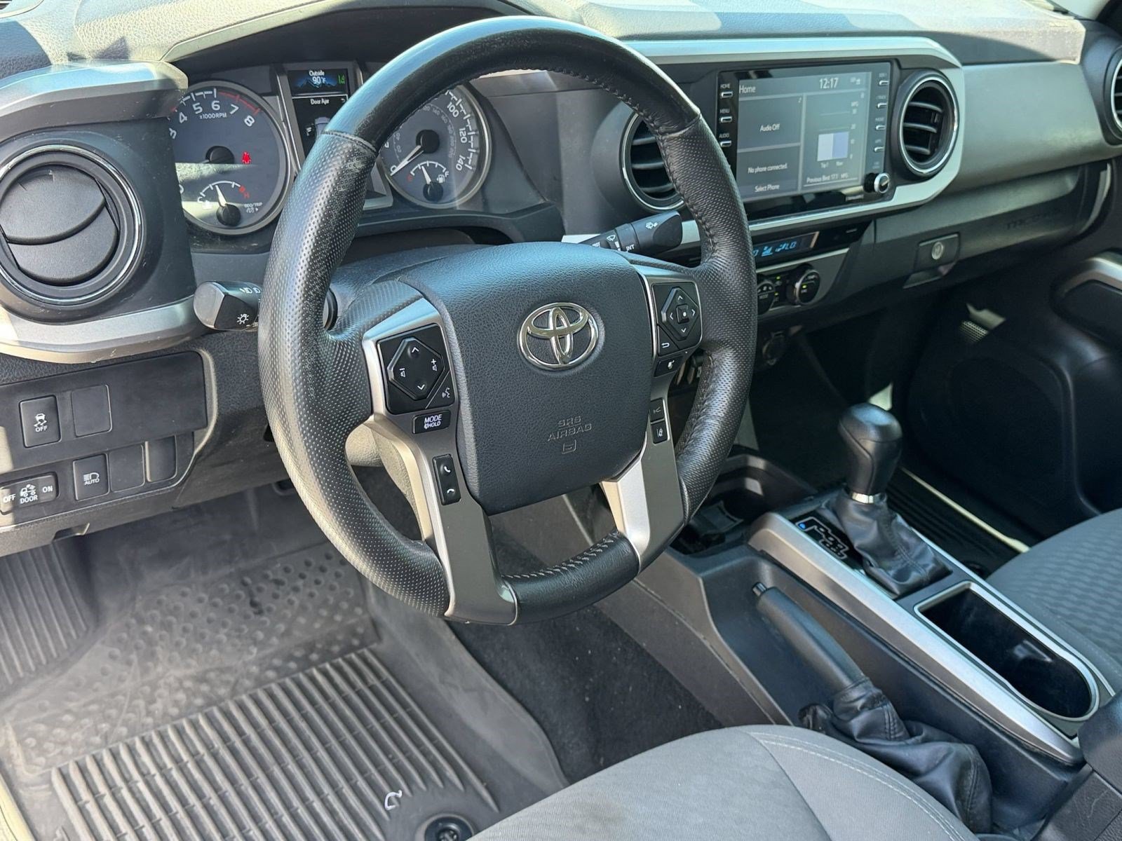 Used 2023 Toyota Tacoma SR5 w/ Technology Package RWD image 4