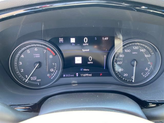 Used 2025 Cadillac XT5 Premium Luxury w/ Technology Package AWD/4WD image 27