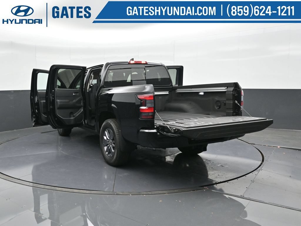 Used 2025 Nissan Frontier SV w/ SV Convenience Package AWD/4WD image 61