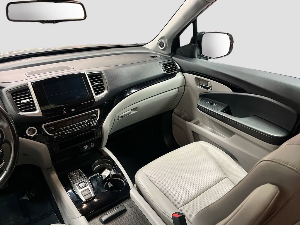 Used 2020 Honda Ridgeline RTL-E image 25