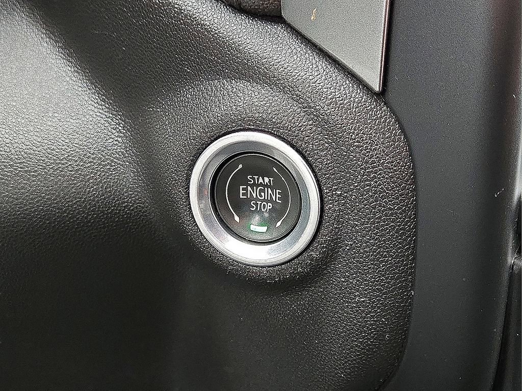 Used 2022 Chevrolet Silverado 1500 LT image 29