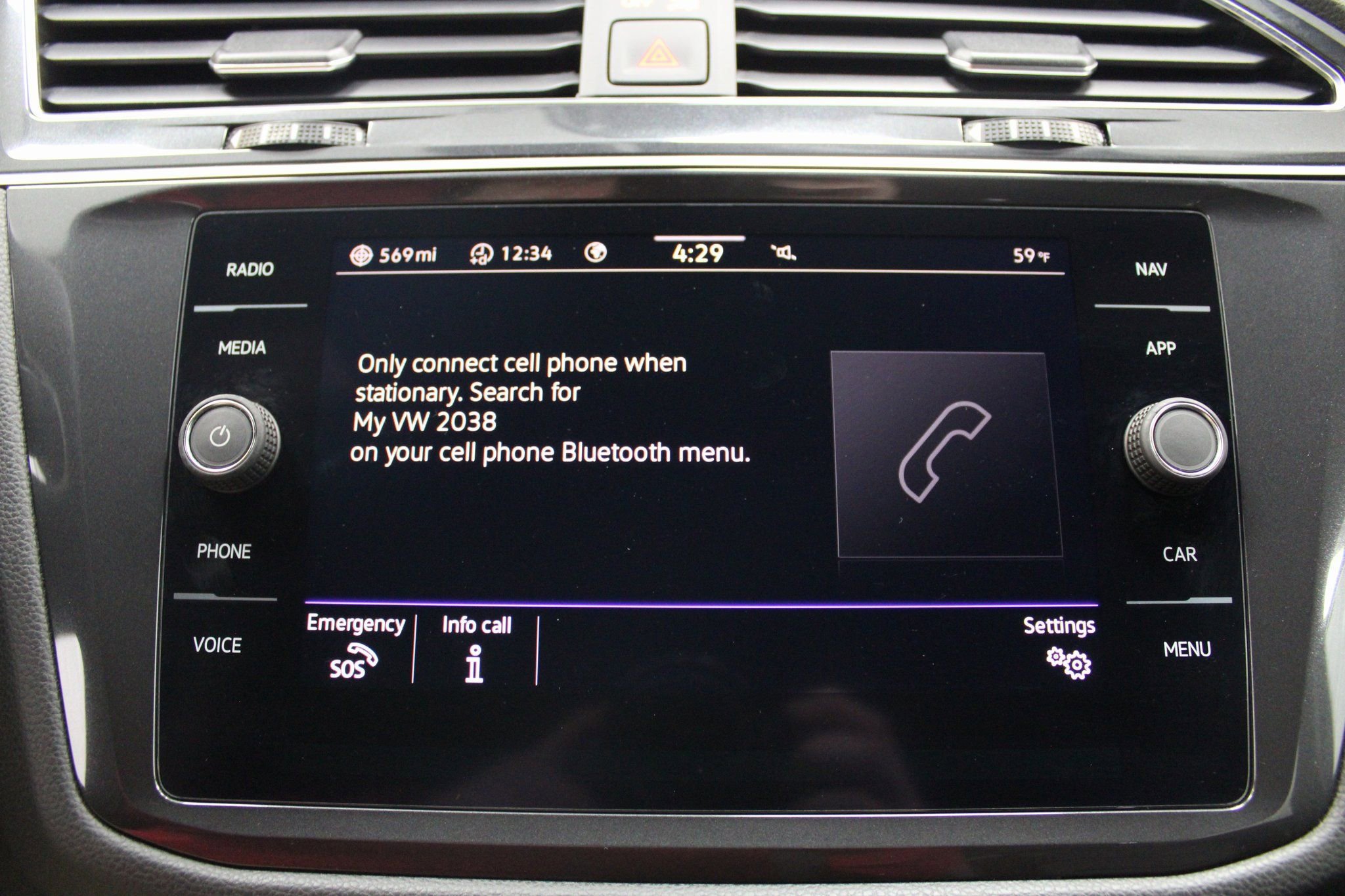 Used 2022 Volkswagen Tiguan SEL R-Line image 47