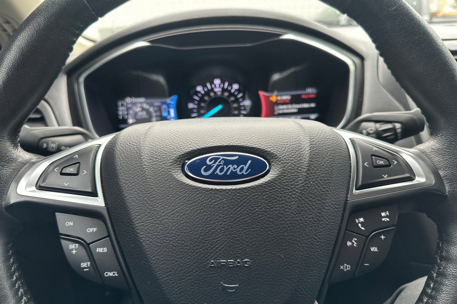 Used 2017 Ford Fusion Energi Titanium image 23