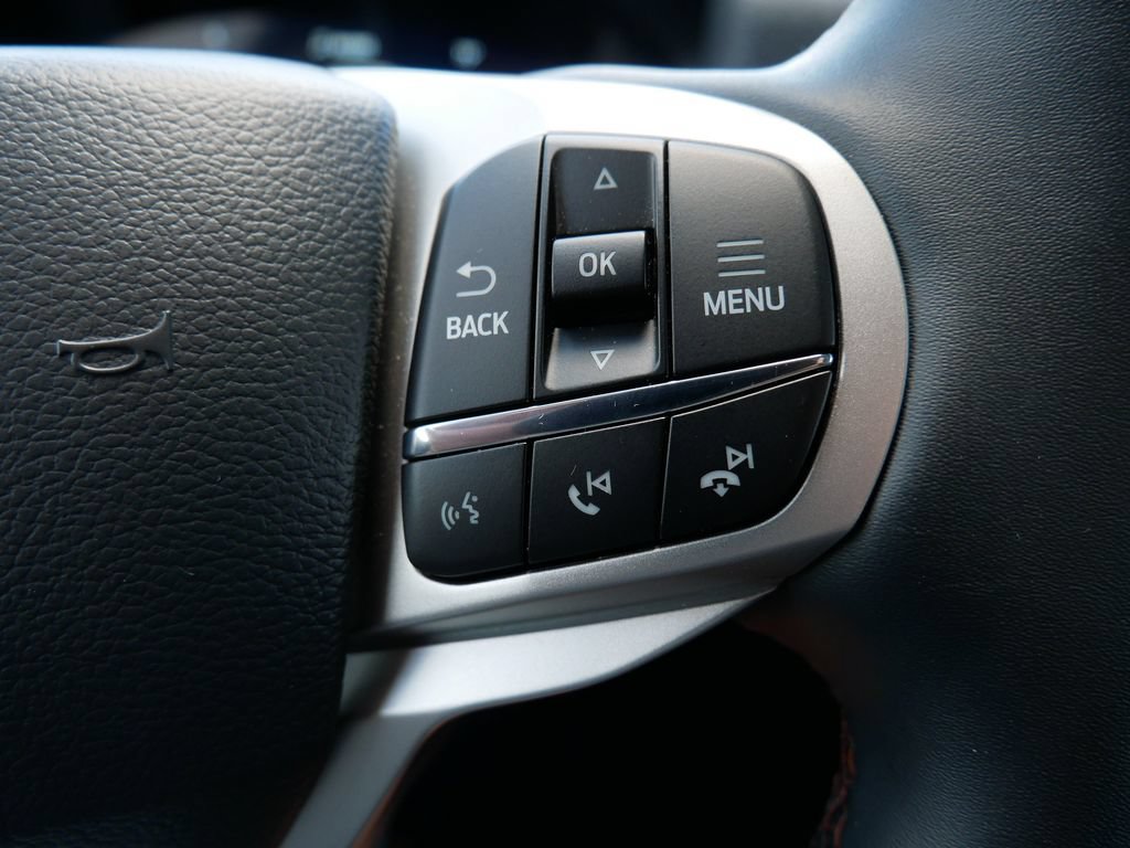 New 2026 Ford Explorer Active AWD/4WD image 26
