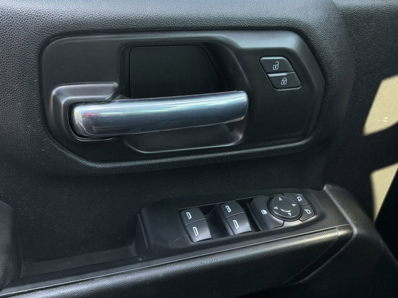Used 2022 Chevrolet Silverado 2500 W/T w/ WT Fleet Convenience Package AWD/4WD image 23