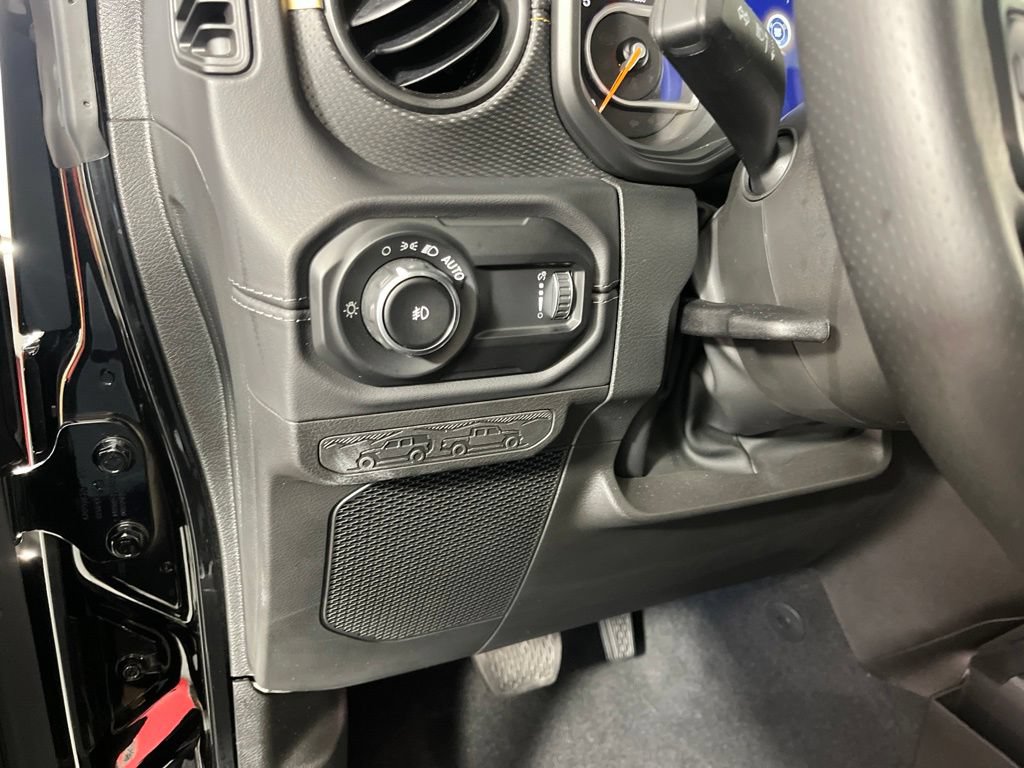 Used 2025 Jeep Wrangler Unlimited Rubicon 392 AWD/4WD image 25