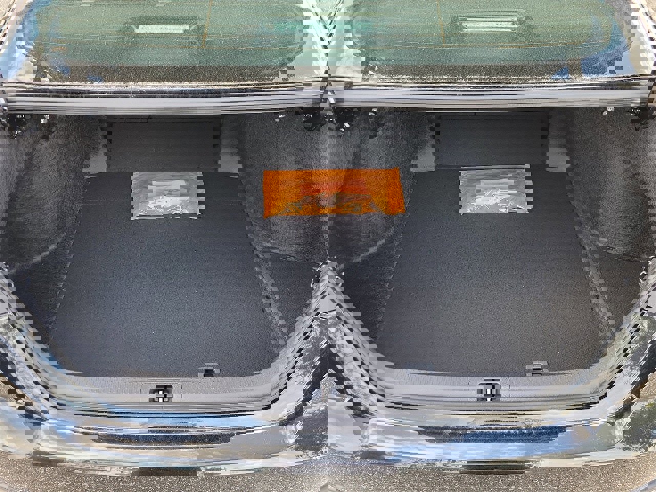 Used 2026 Toyota Camry SE image 9