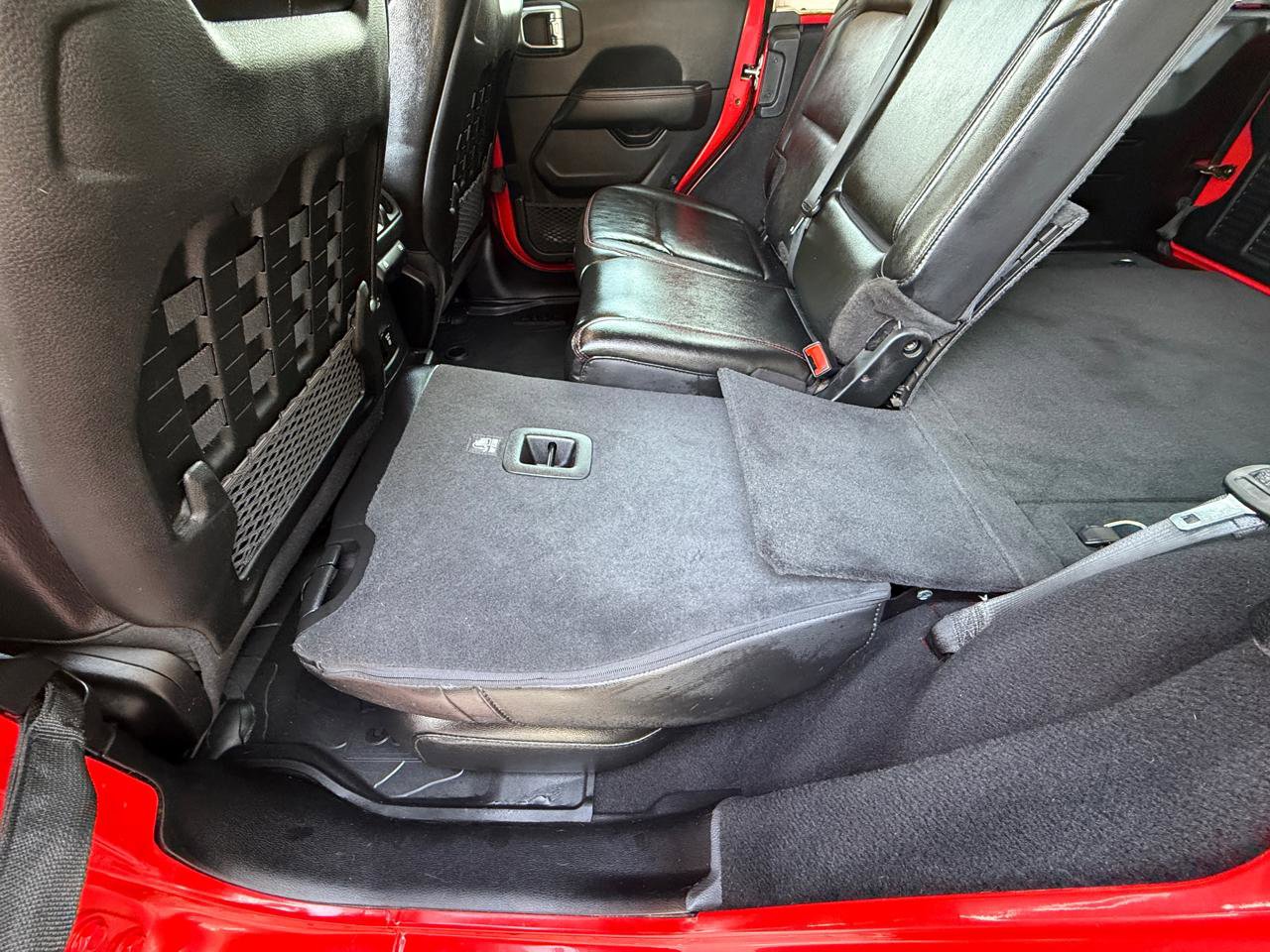 Used 2023 Jeep Wrangler Unlimited Rubicon w/ LED Lighting Group image 30