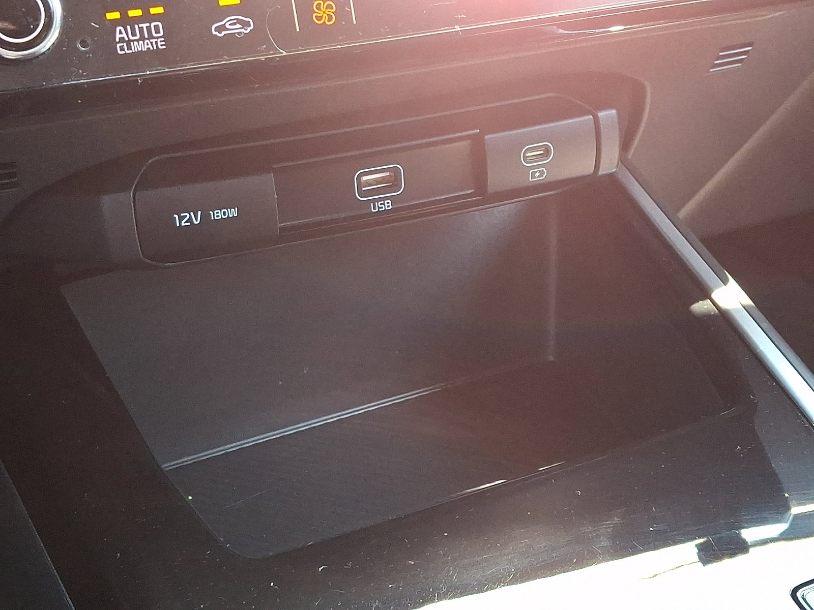 Used 2023 Kia Niro LX FWD image 19