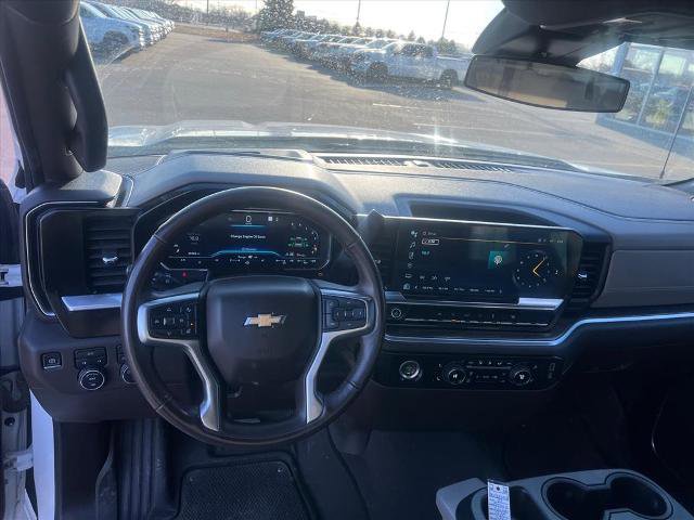 Used 2022 Chevrolet Silverado 1500 LT w/ Protection Package image 9