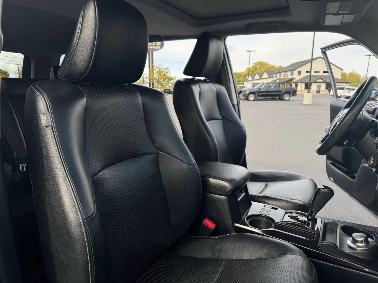 Used 2021 Toyota 4Runner Nightshade image 40