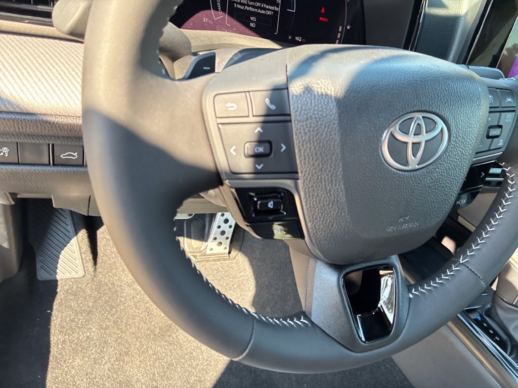 New 2026 Toyota Camry SE w/ Convenience Package FWD image 21