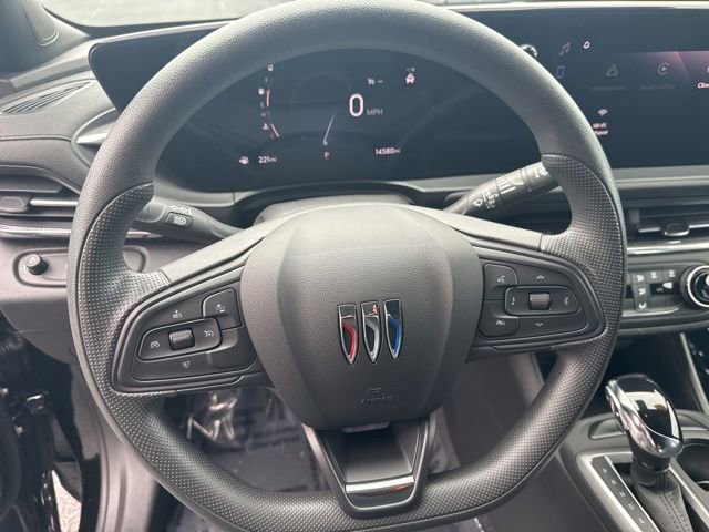 Used 2025 Buick Envista Preferred image 20